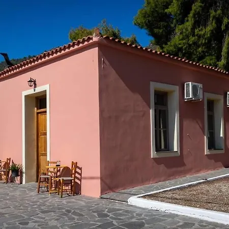 αρσινόη- μεγαλοχωρι -μέθανα Guest house Methana