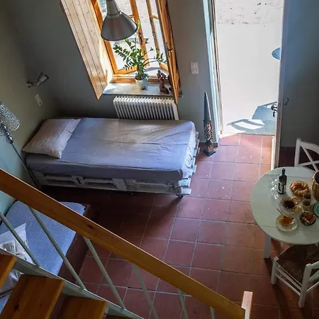 αρσινόη- μεγαλοχωρι -μέθανα Guest house *